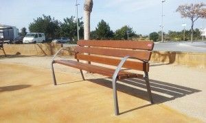 B301420_strFNPicture1